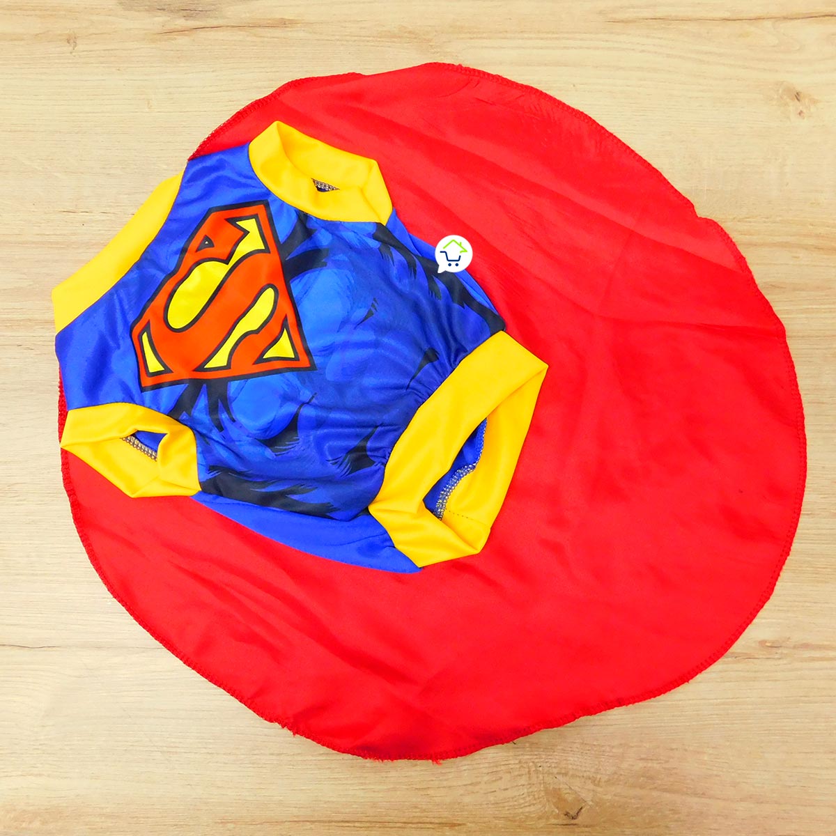 ¡DISFRAZ DE SUPERMAN PARA MASCOTAS!