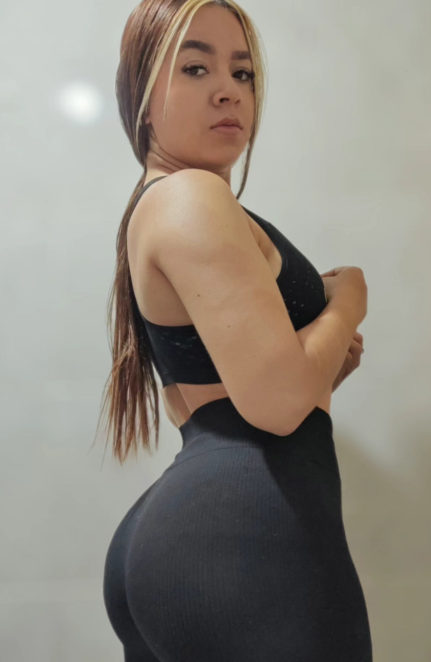 <em>DANIELA MONTOYA </em>